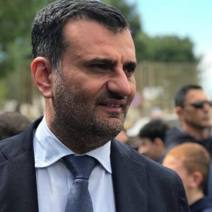 Antonio Decaro Fase 2 assistenti civici