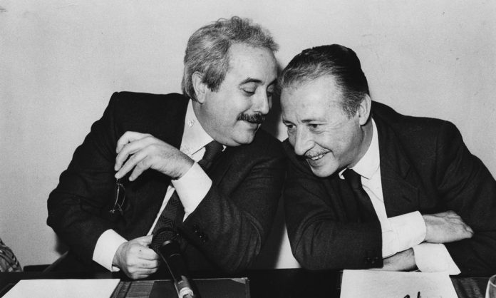 Falcone e Borsellino Strage di Capaci e Via D'Amelio