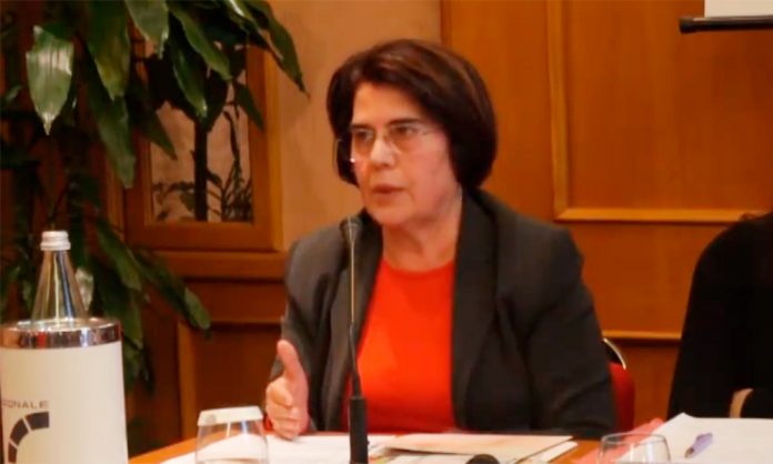 La senatrice Giovanna Petrenga