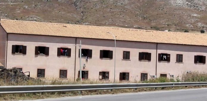 Villa Sikania Centro d'accoglienza per migranti