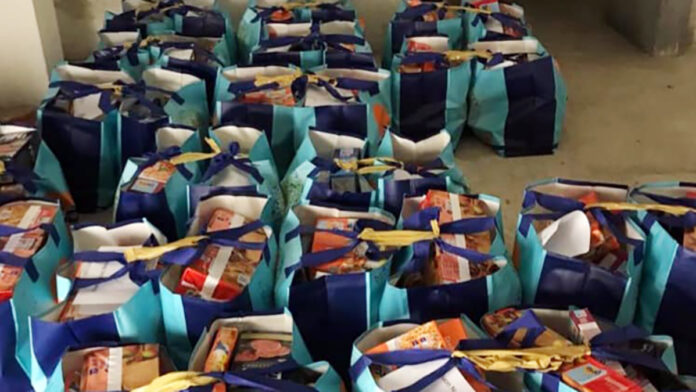 Fondazione Banco Napoli pacchi alimentari