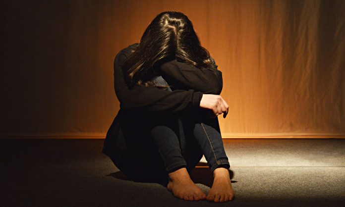 L’appello della 13enne stuprata al branco: «vi supplico, non mi fate del male»